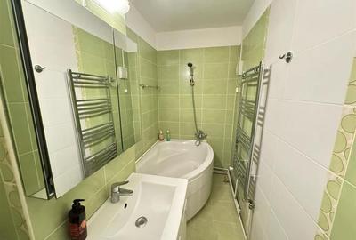 Apartament modern 3 camere balcon si pivnita zona Vasile Aaron - 13