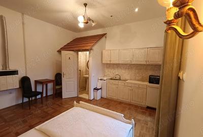 Apartament cu 2 camere decomandat în Central - 1