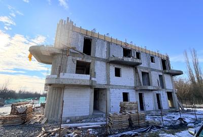 Apartament cu 3 camere decomandat în Narciselor - 8