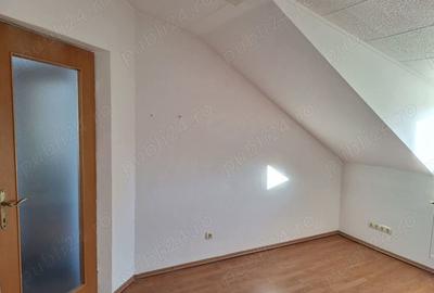 Spa?iu de inchiriat pentru birouri- doua incaperi, fiecare de 12 mp, zona Decebal, Oradea - 3