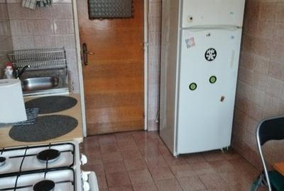 Apartament cu 2 camere decomandat în Crângași - 1