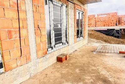 MIRON COSTIN CASA P+M 150mpc si teren 5.5ari - Panorama waw! - 5