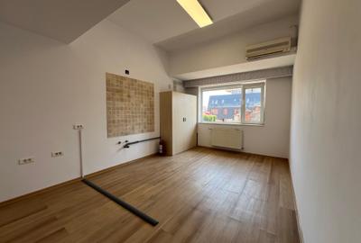 Dorobanti – Beller | 3 Camere | Ideal Birouri / Cabinete | Parcare Disponibila