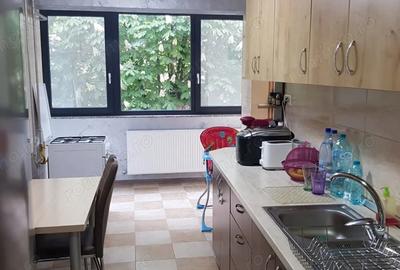 Vand apartament cu 2 camere etaj 1 zona Modern - 8