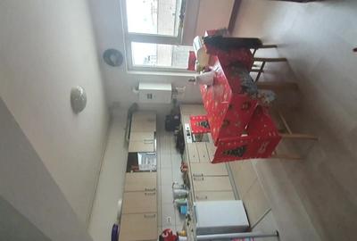 Apartament cu 3 camere decomandat în Central - 4