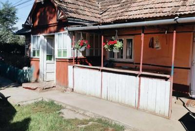 Vind casa Mihe?u de cimpie - 1
