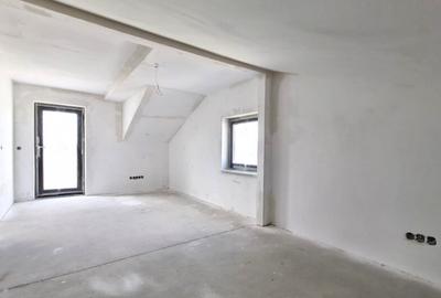 Casă cu 4 camere cu Teren 260 Mp în Central - 25