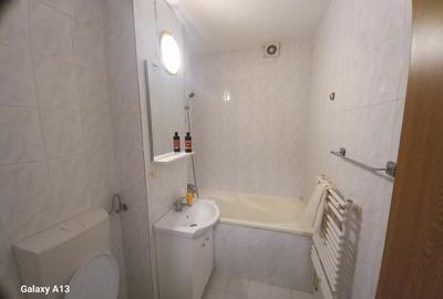 Inchiriez apartament 2 camere Inchiriez apartament 2 camere - 5