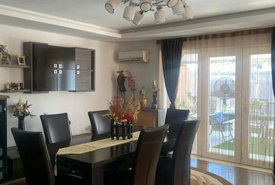 Casă cu 6 camere cu Canalizare în Ultracentral - 2