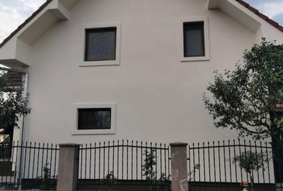 Casă cu 4 camere în Central - 5