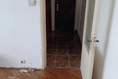 Apartament cu 2 camere semidecomandat în Letea - 3
