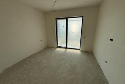 Apartament cu 3 camere decomandat în Moșnița Nouă - 3