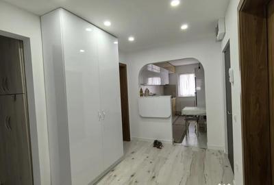 Apartament cu 4 camere decomandat în Valea Aurie - 8