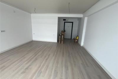 Studio dublu cu vedere la mare, etaj 8  White Titanic, Mamaia Nord, mobilat com - 2