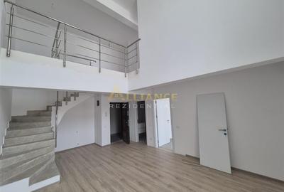 Penthouse cu 3 camere decomandat în Central - 3