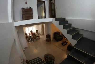 Casa de Vis de Vanzare pe Strada Alexandriei, Giurgiu teren 600 mp - 2