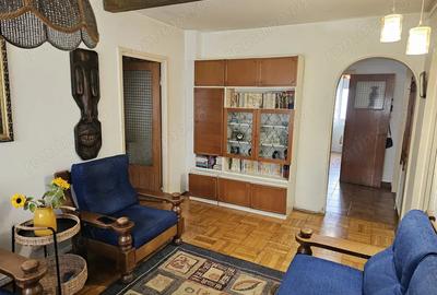 Dr.Taberei - V.Argesului - 4 4 - decomandat, reabilitat, boxa, parchet stejar, 125000 - 19