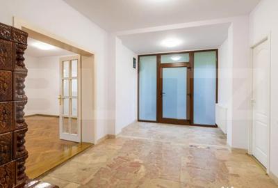 Spațiu comercial, de 62 mp, în Central - 2