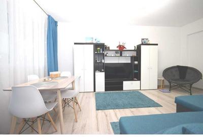 Apartament cu 2 camere decomandat în Calea București - 2
