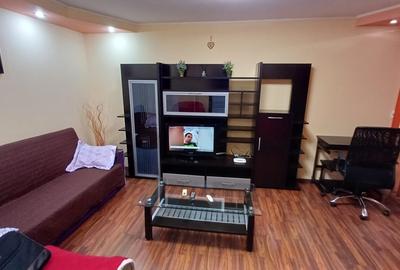 Apartament cu 2 camere decomandat, mobilat în Colentina