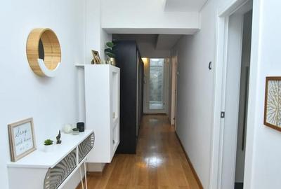 Apartament cu 3 camere decomandat în 13 Septembrie - 14