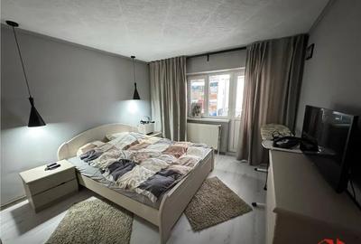 Apartament cu 3 camere decomandat, mobilat în Central - 5