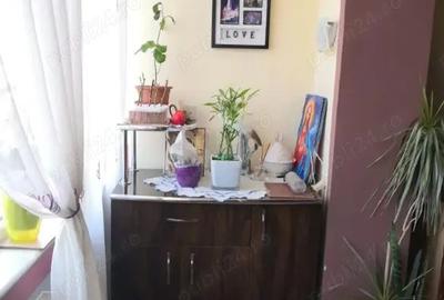 Apartament 3 camere decomandat - 8