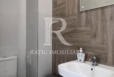 Apartament cu 3 camere decomandat în Central - 2