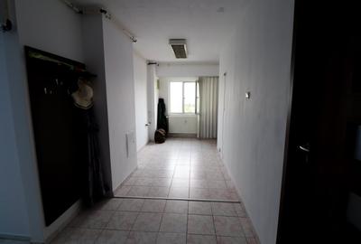 Bloc stradal - intersectie Chisinau cu Pantelimon - 8