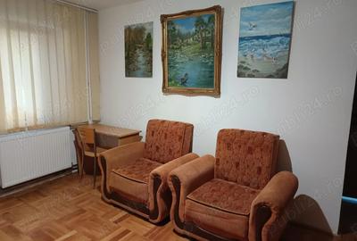 Inchiriez apartament 2 camere in zona Boul Rosu, cu centrala proprie - 4