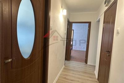 Apartament cu 2 camere semidecomandat în Podu Roș - 5