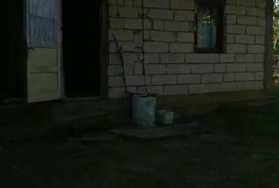 Casă cu 2 camere în Cuvin - 2