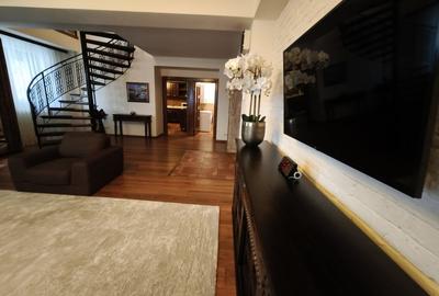 Apartament cu 3 camere decomandat, mobilat în Central - 9