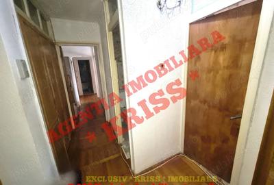 Apartament cu 3 camere decomandat în Eremia - 6
