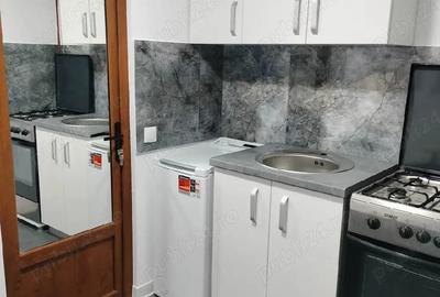 Casă cu Teren 200 Mp în Central - 3