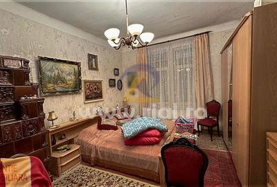 Casă cu 4 camere semidecomandat cu Teren 750 Mp în Central - 3