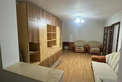 Apartament cu 2 camere de inchiriat