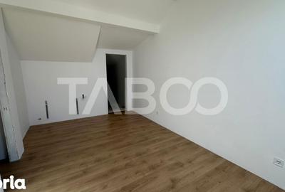 Apartament cu 3 camere decomandat în Cristian - 15
