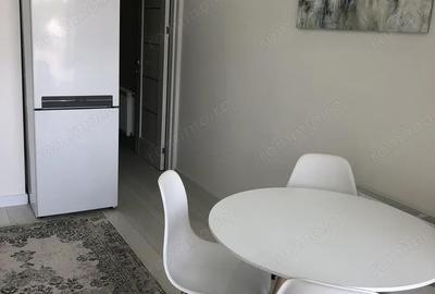 Garsonieră decomandată în Politehnica