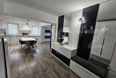 Apartament cu 3 camere semidecomandat în Craiovița Nouă - 5