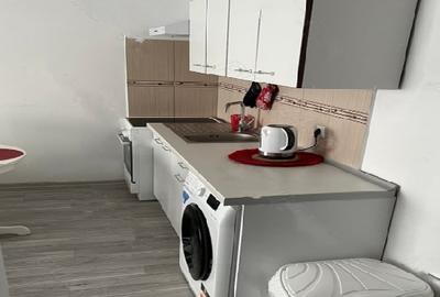 Tineretului metrou parc, bl.1986, 6/8, mobilat,utilat complet,renovat,balcon. - 6