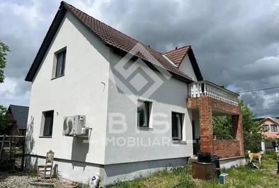 Casa  renovată în totalitate în Arcalia - 2