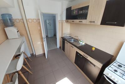 Gorjului 2 dormitoare+living decomandat 2 bai 450 euro/luna 1+1 - 3