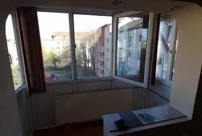Apartament cu 3 camere decomandat în Lipovei - 2