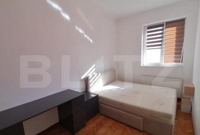 Apartament 3 camere, semidecomandat, Centru - 2