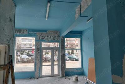 Spațiu comercial, de 90 mp, în 22 Decembrie - 7