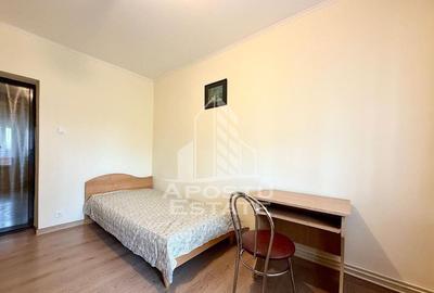 Apartament 3 camere, centrala proprie, Decomandat, Olimpi... Apartament 3 camere, centrala proprie, Decomandat, Olimpi... - 7