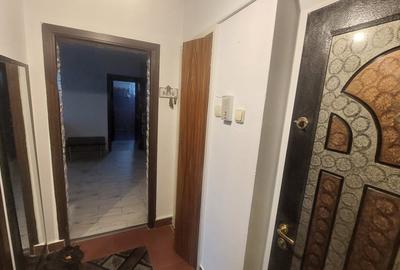 Apartament trei camere semidecomandat, Rovine zona Dezrobirii - 7