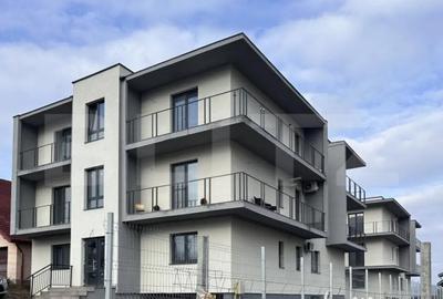 Apartament cu 3 camere semidecomandat în Dej - 17