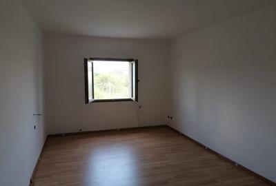 Casa - vila de vanzare construita in stil italian - 8